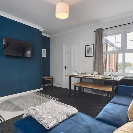 Cosy 3-Bedroom House In Seaham - Street Parking Exterior photo