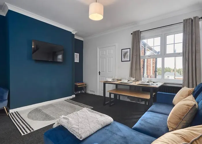 Cosy 3-Bedroom House In Seaham - Street Parking